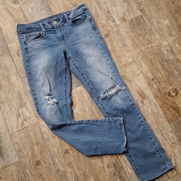 American Eagle Outfitters Denim - American Eagle Outfitters straight distressed jean